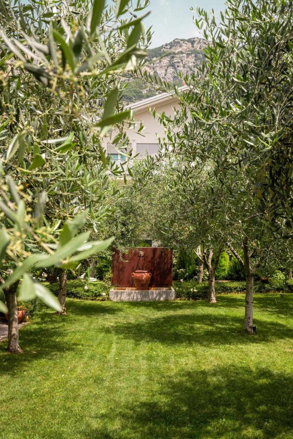 Casa 32 Loft - Garda Lake Torbole Sul Garda Dış mekan fotoğraf