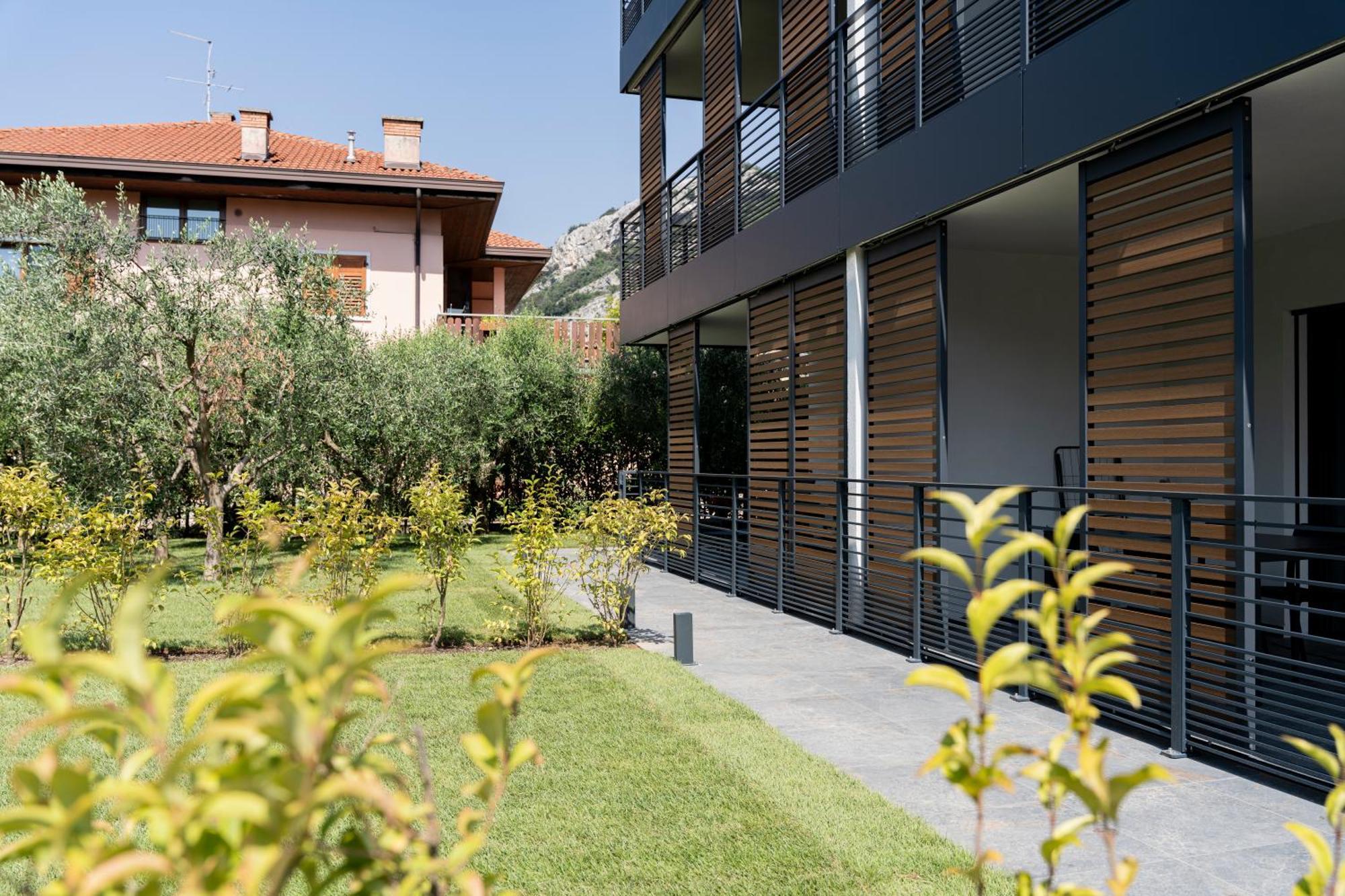 Casa 32 Loft - Garda Lake Torbole Sul Garda Dış mekan fotoğraf