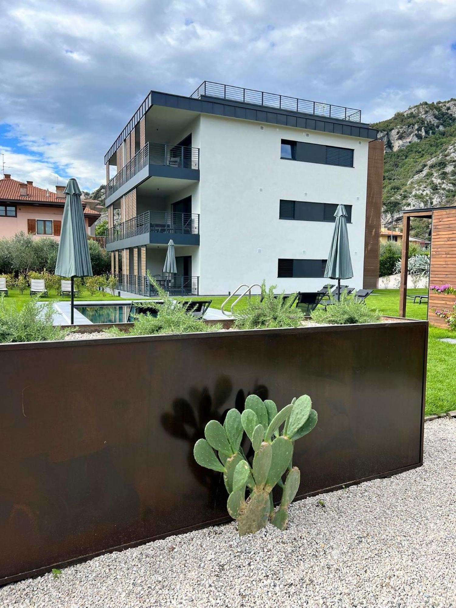 Casa 32 Loft - Garda Lake Torbole Sul Garda Dış mekan fotoğraf